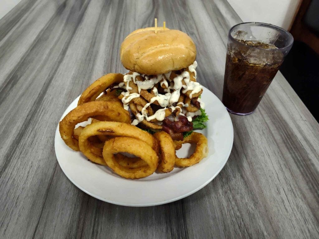 Breakfast food berger and drink